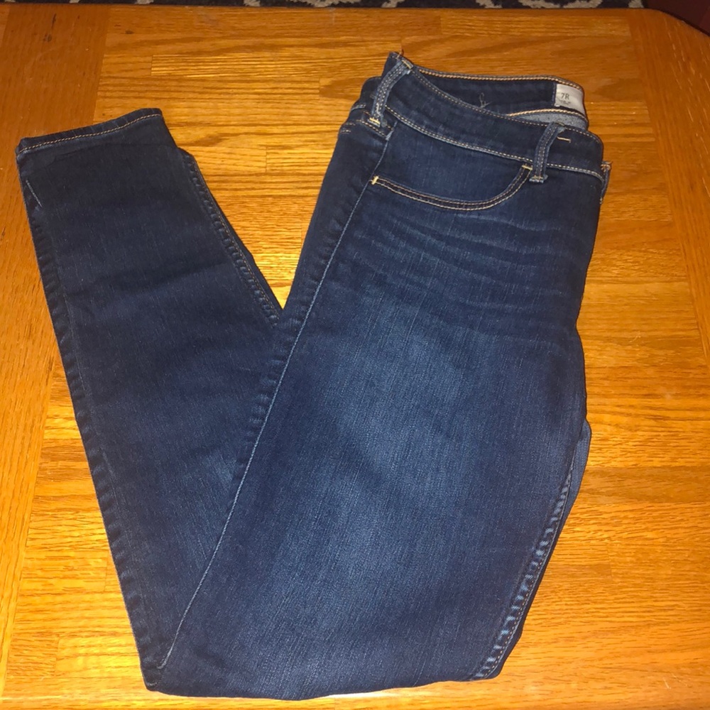 HOLLISTER skinny jeans
